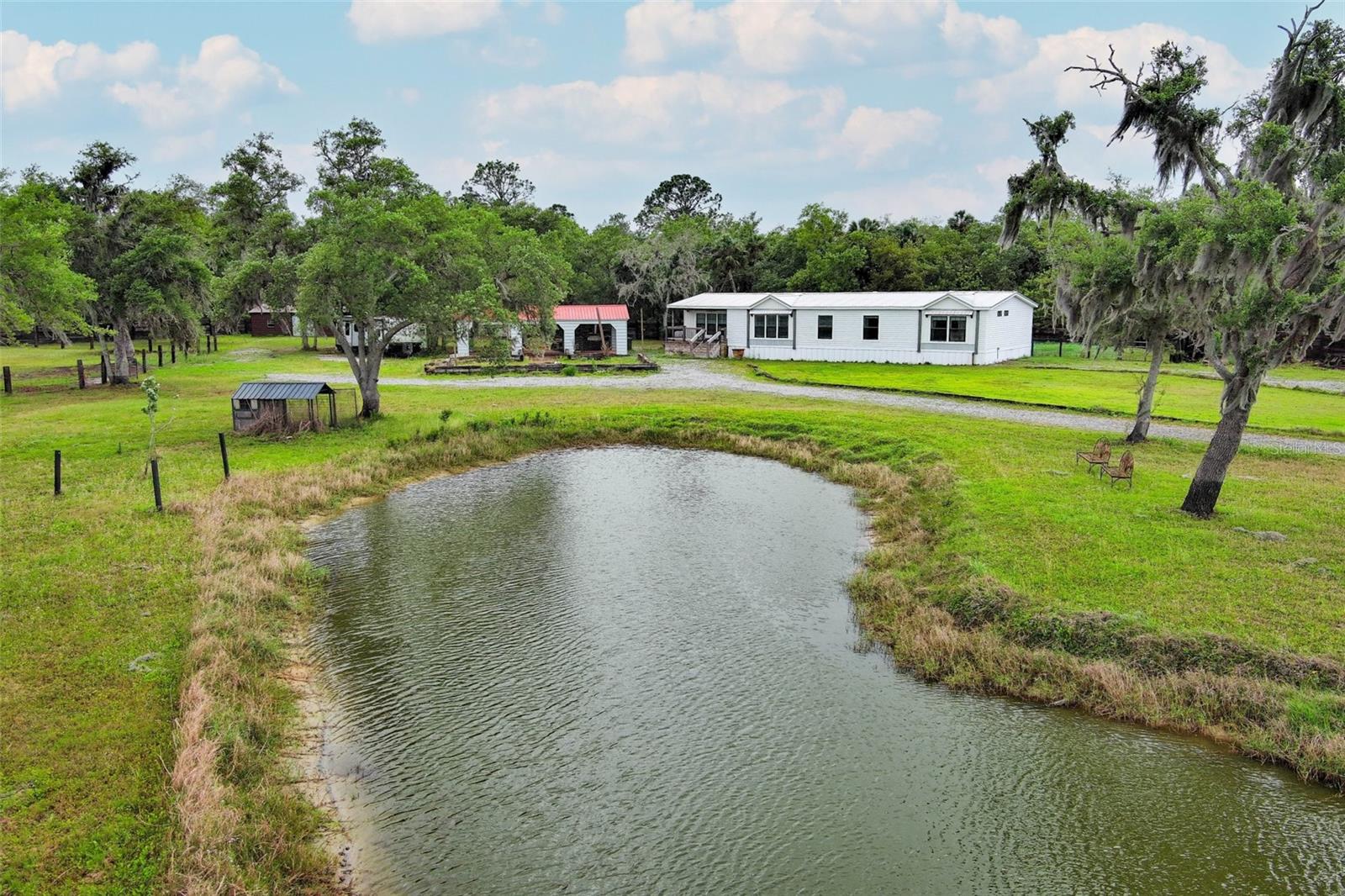 MULLET LAKE RETREAT 5 ACRE DEV - Residential