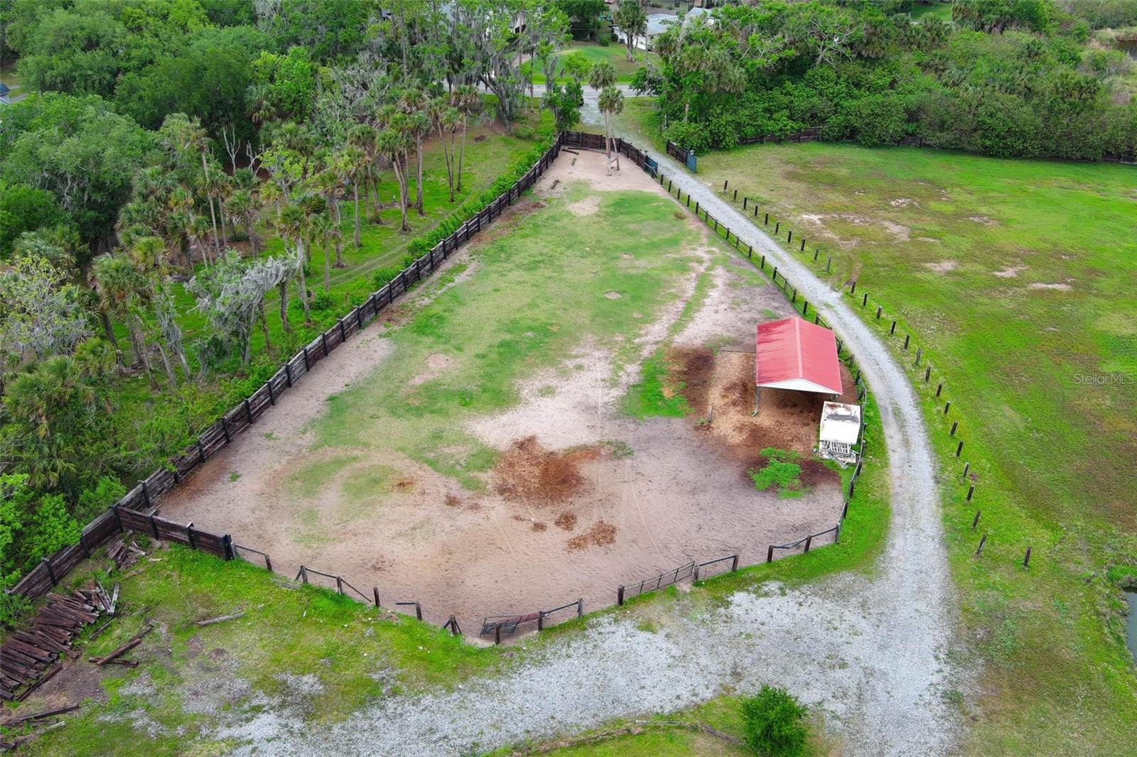 MULLET LAKE RETREAT 5 ACRE DEV - Residential