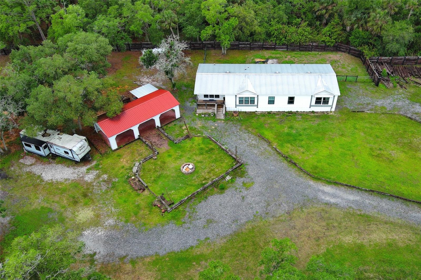 MULLET LAKE RETREAT 5 ACRE DEV - Residential