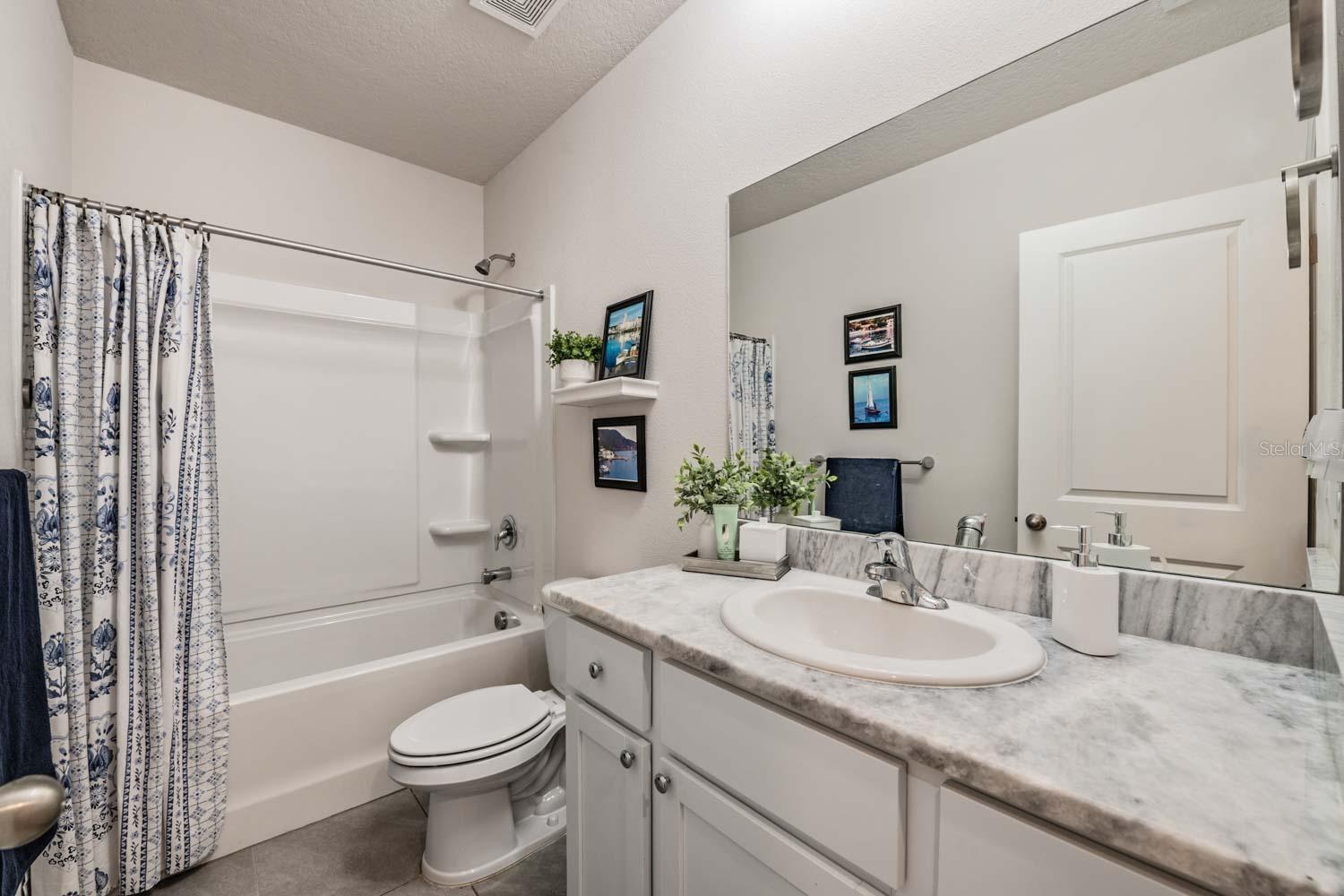 AZALEA SHORES - Residential