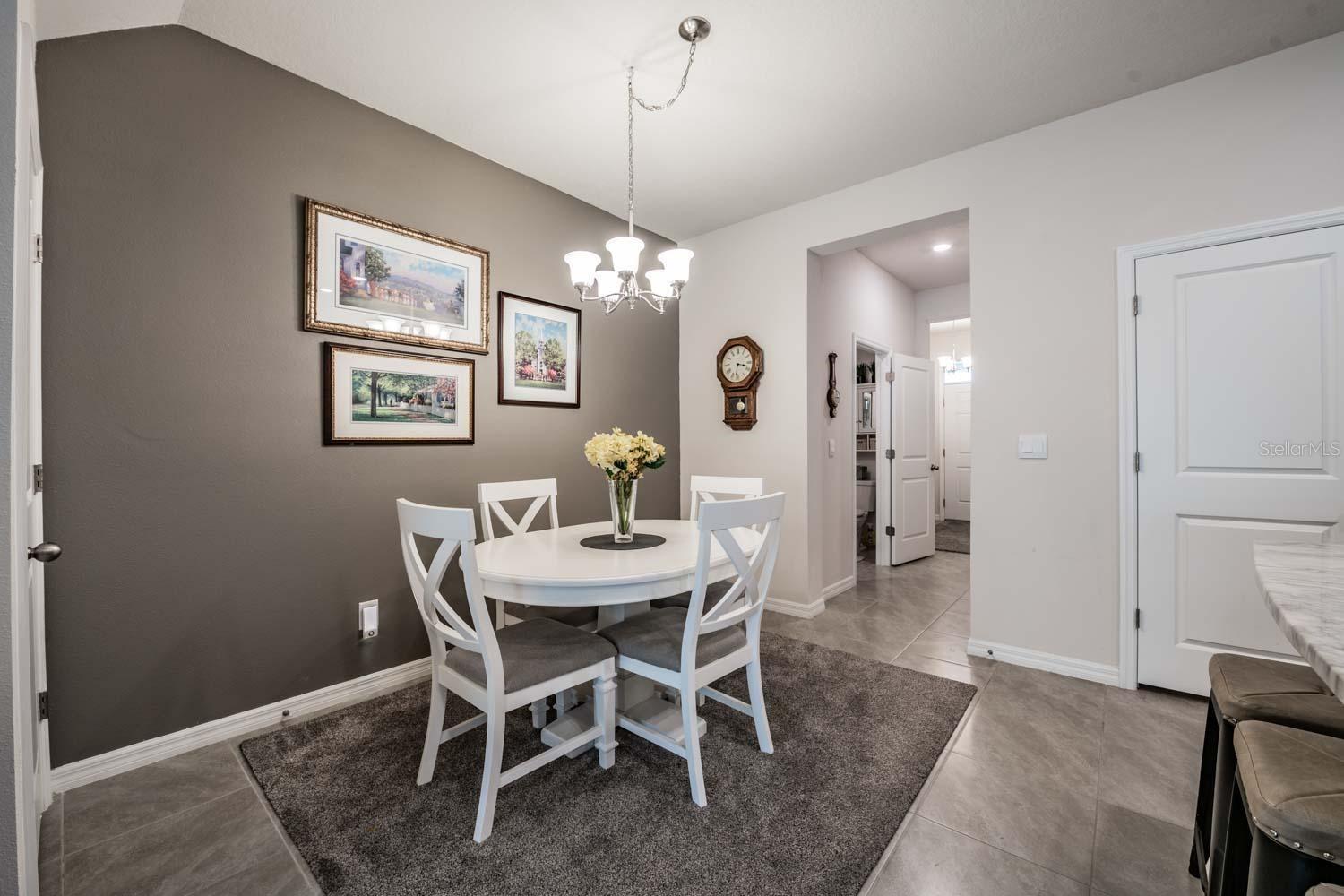 AZALEA SHORES - Residential