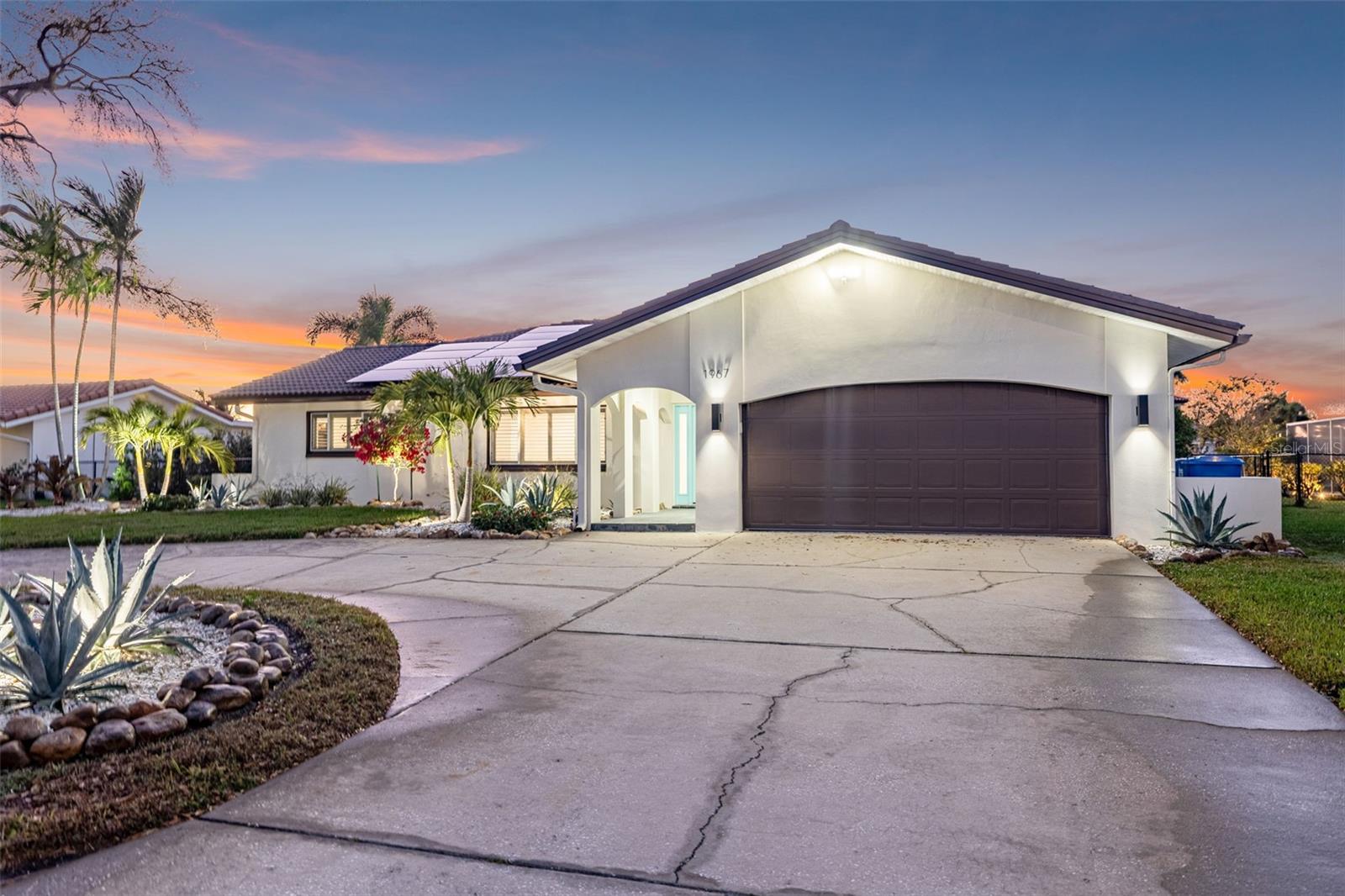 VENETIAN ISLES - Residential