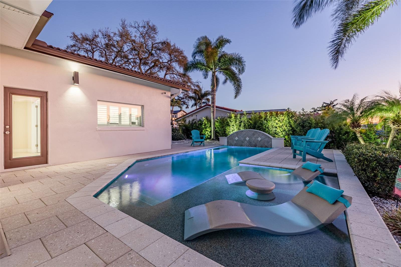 VENETIAN ISLES - Residential