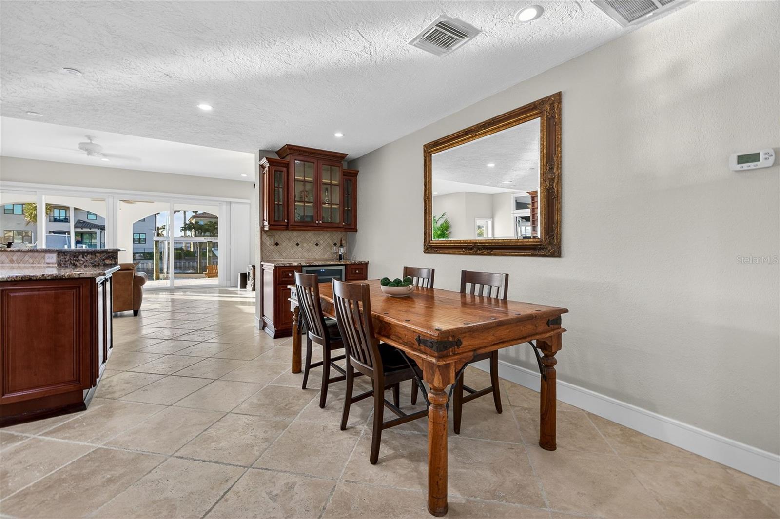 VENETIAN ISLES - Residential