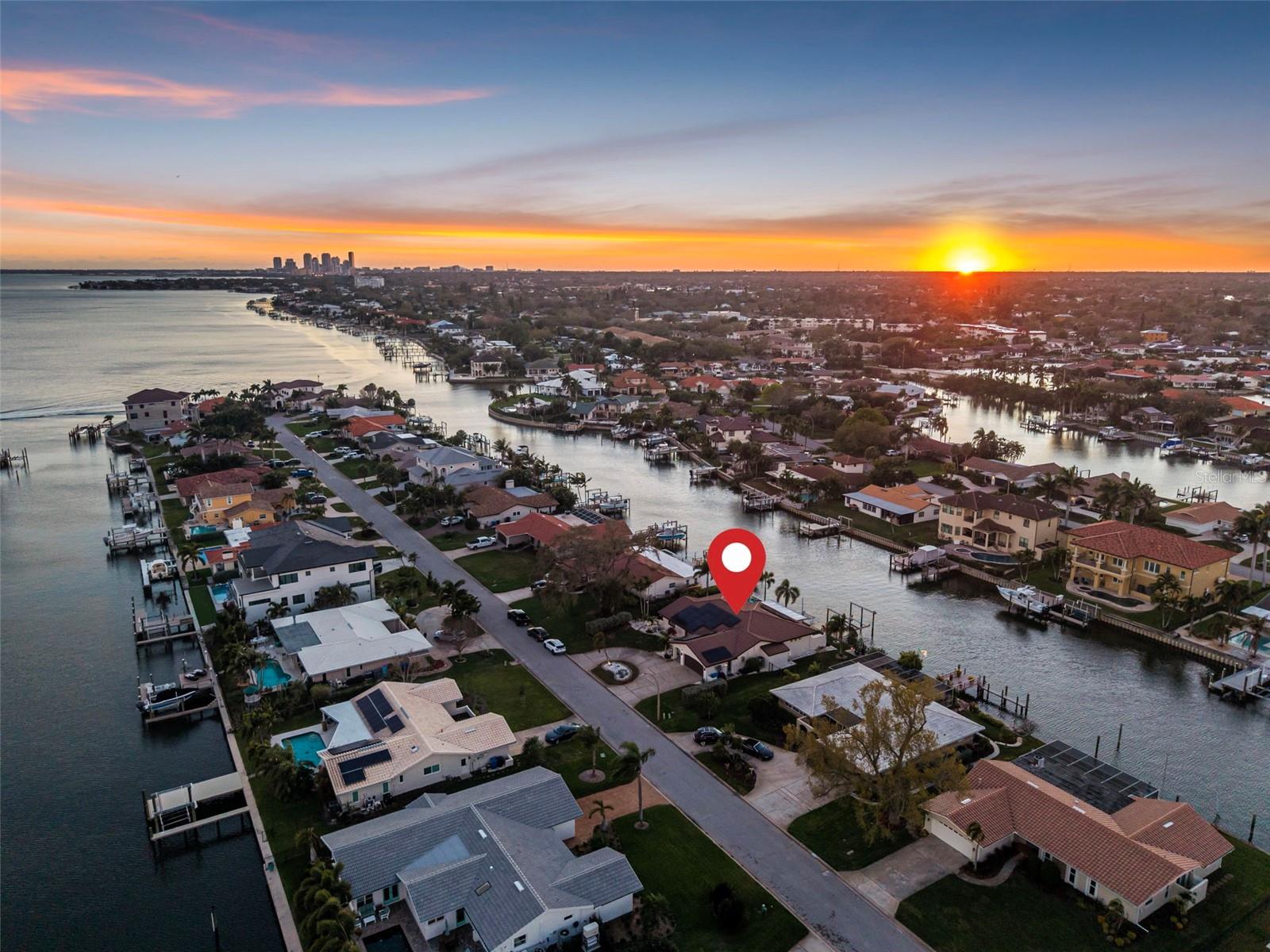 VENETIAN ISLES - Residential