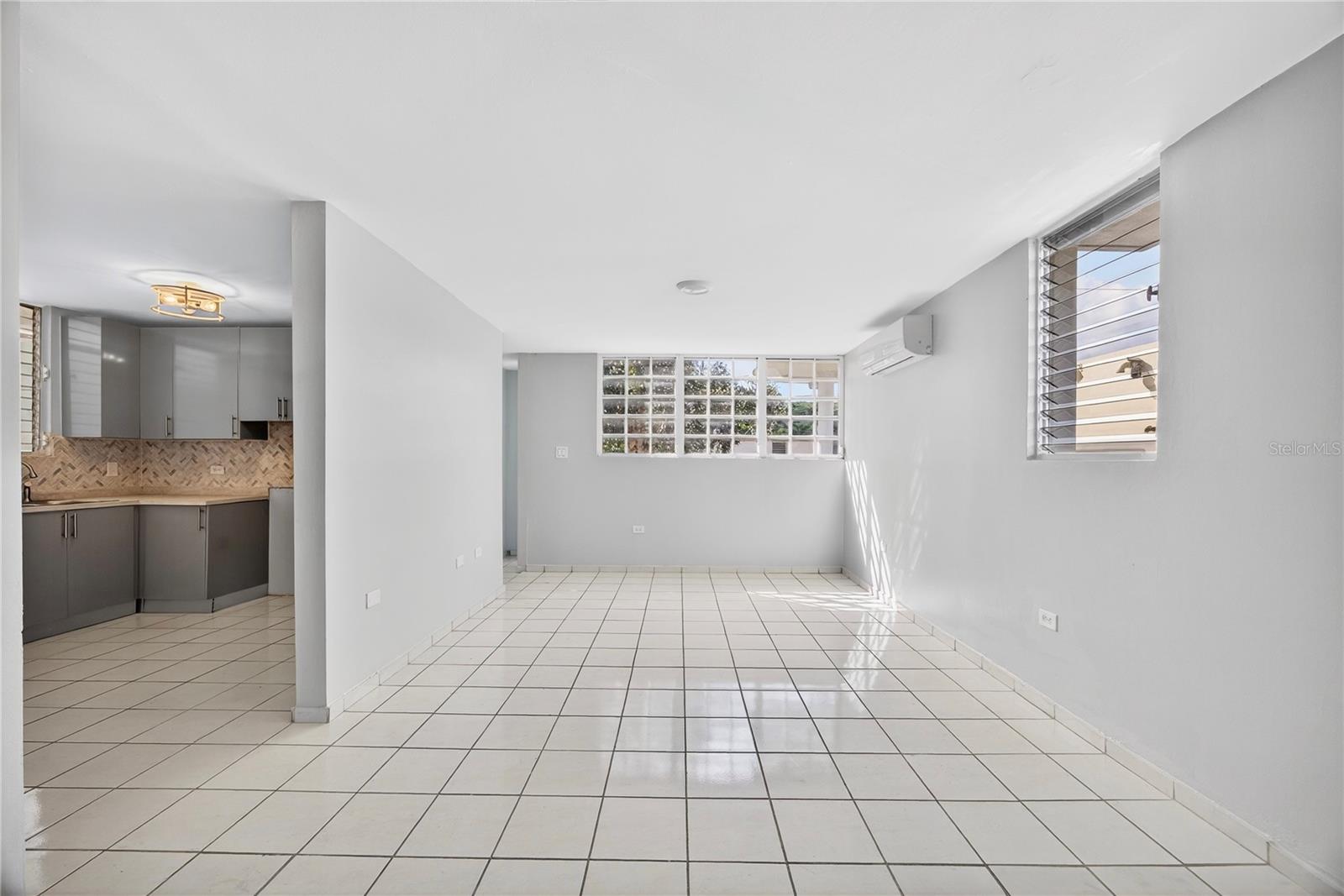 URB. ESTANCIAS DEL GOLF - Residential