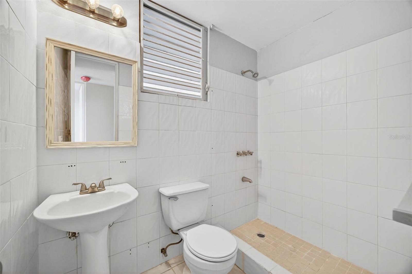 URB. ESTANCIAS DEL GOLF - Residential