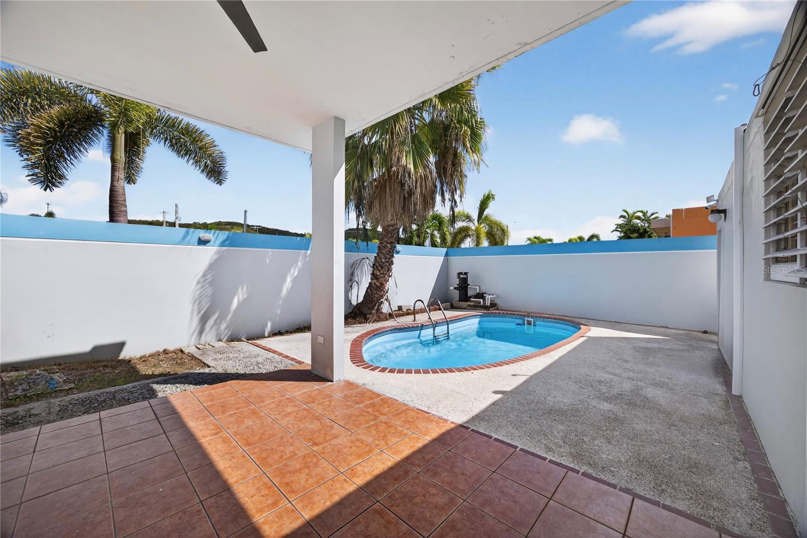 URB. ESTANCIAS DEL GOLF - Residential