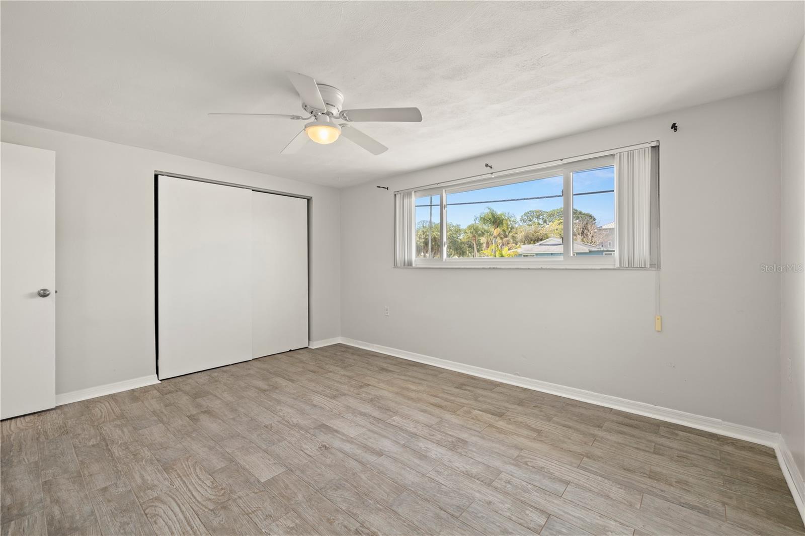 MARTHAS VINEYARD - Residential