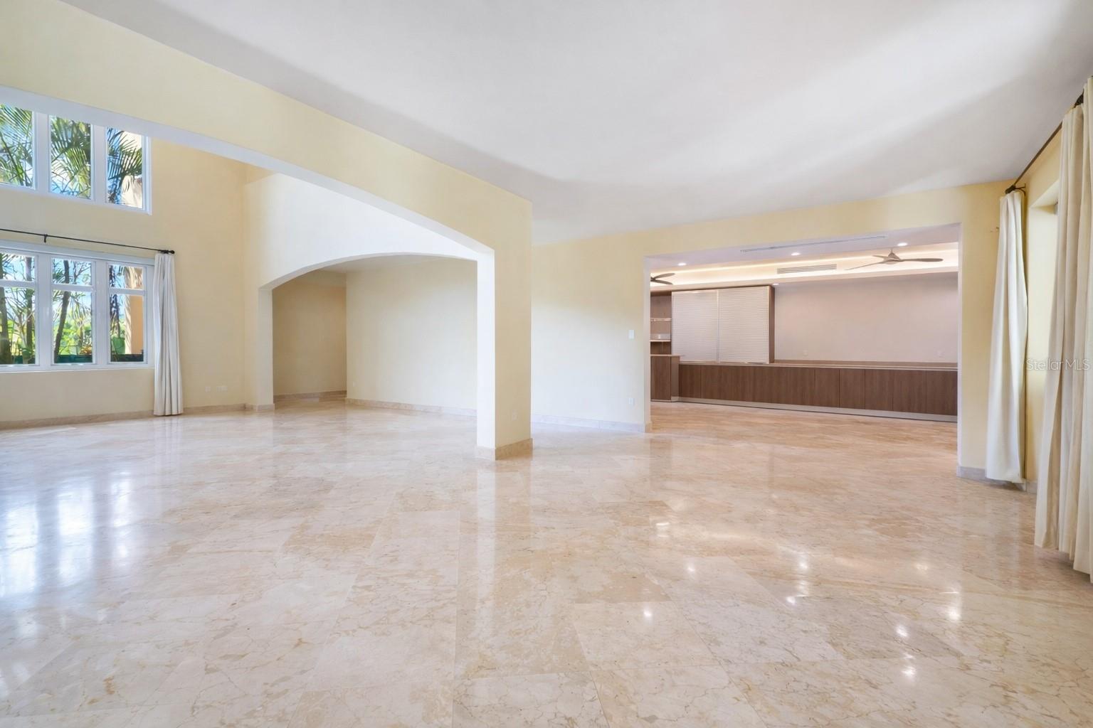 DORADO BEACH EAST - Residential