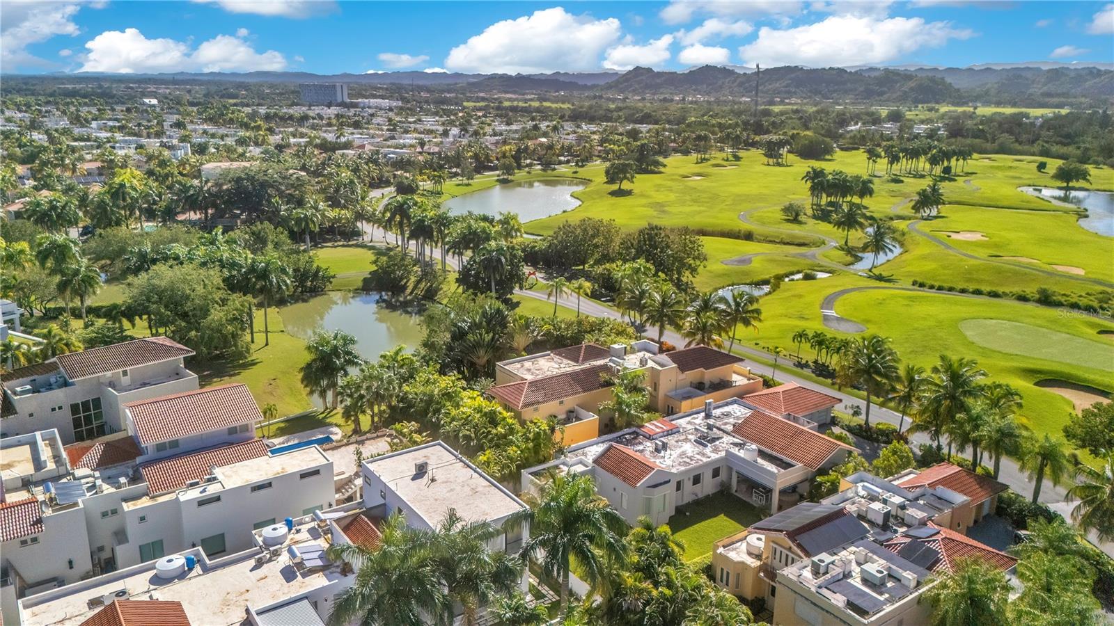 DORADO BEACH EAST - Residential