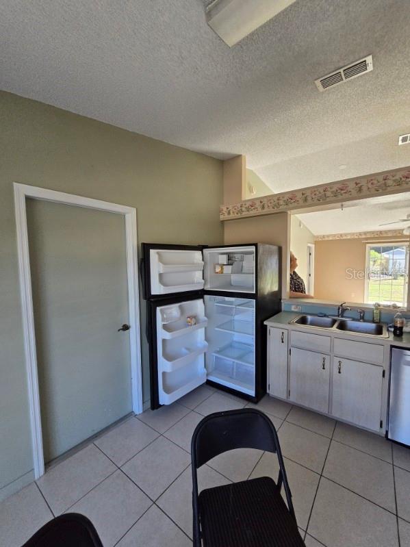DELTONA LAKES UNIT 38 - Residential Lease