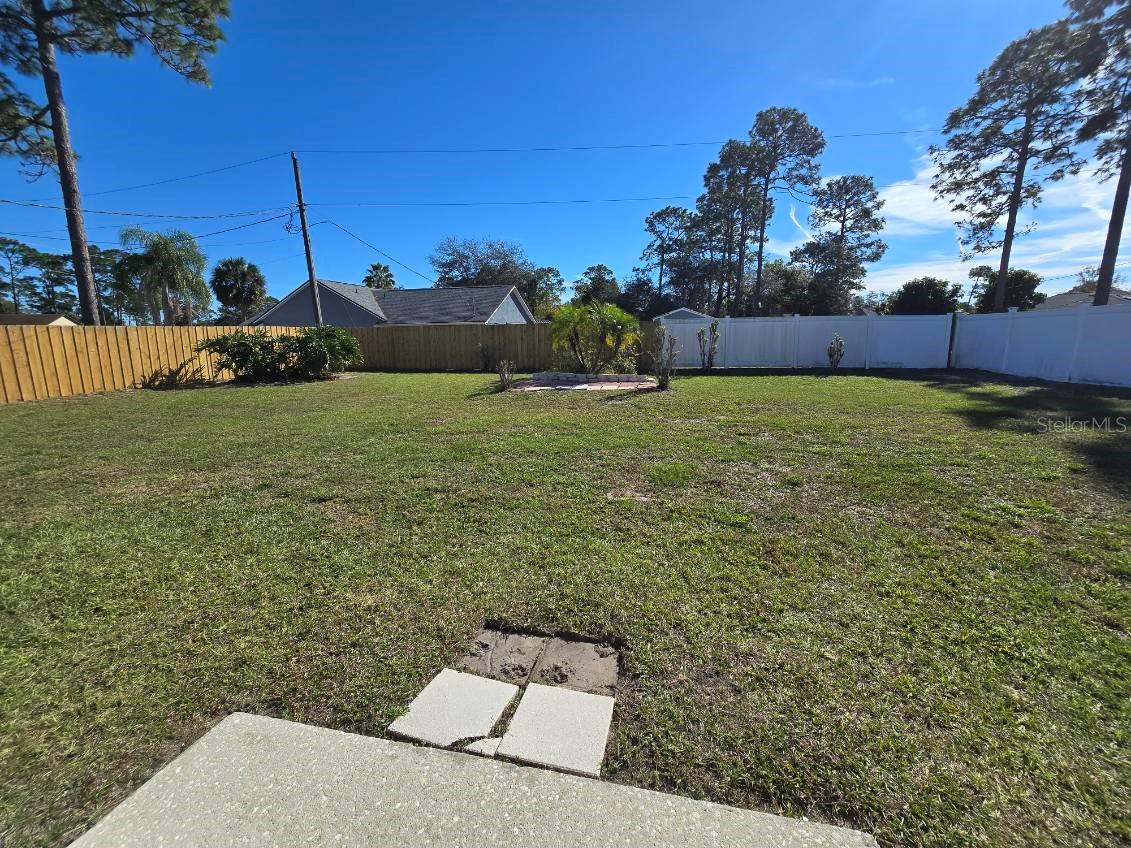 DELTONA LAKES UNIT 38 - Residential Lease