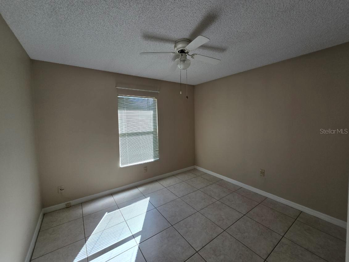 DELTONA LAKES UNIT 38 - Residential Lease