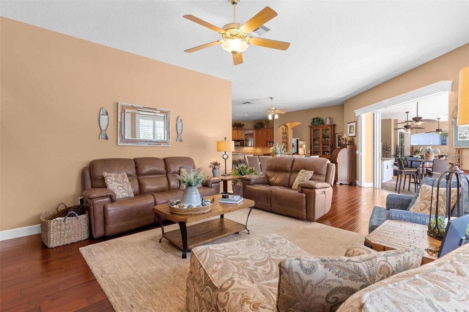 FRUITLAND PARK WINGSPREAD SUB - Residential
