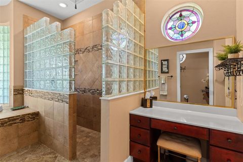 Tiny photo for 926 Hawk Landing, Fruitland Park, FL 34731 (MLS # G5109780)