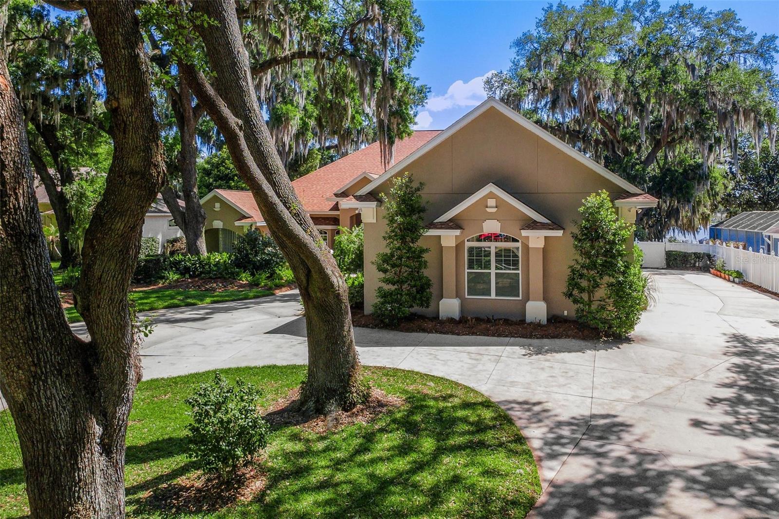 FRUITLAND PARK WINGSPREAD SUB - Residential