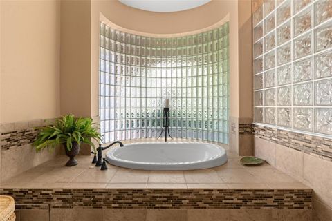 Tiny photo for 926 Hawk Landing, Fruitland Park, FL 34731 (MLS # G5109780)