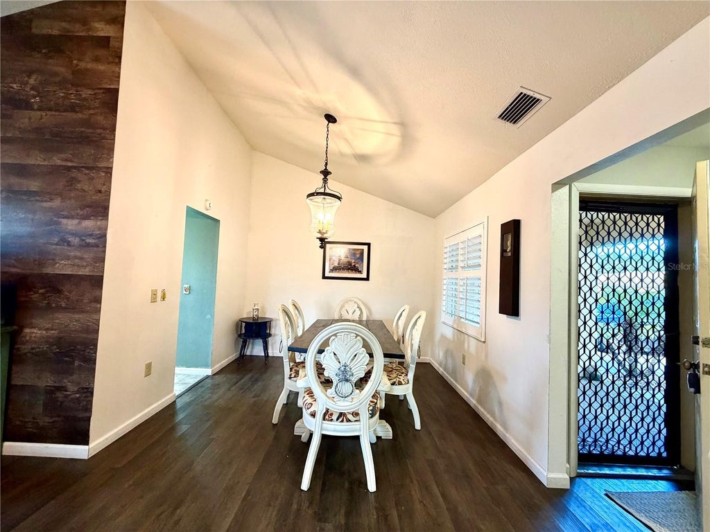 Photo of 3606 57th Avenue Drive W, Bradenton, FL 34210 (MLS # TB8550505)