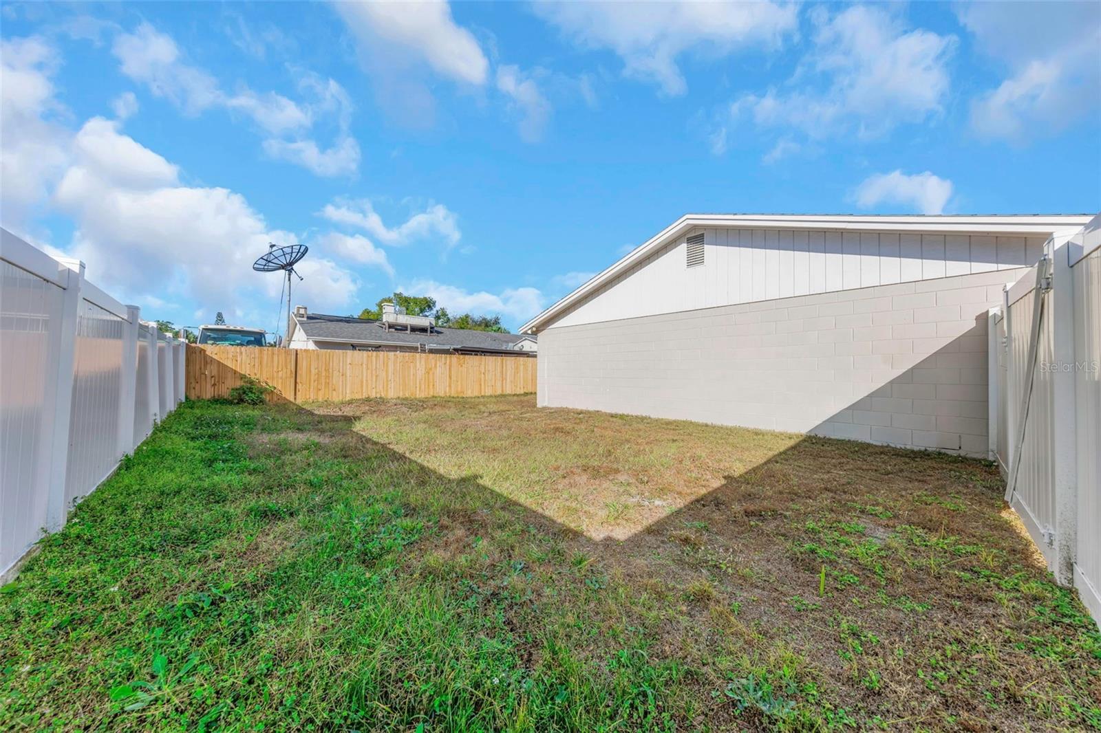 KENNY K SUB UNIT 1 - Residential