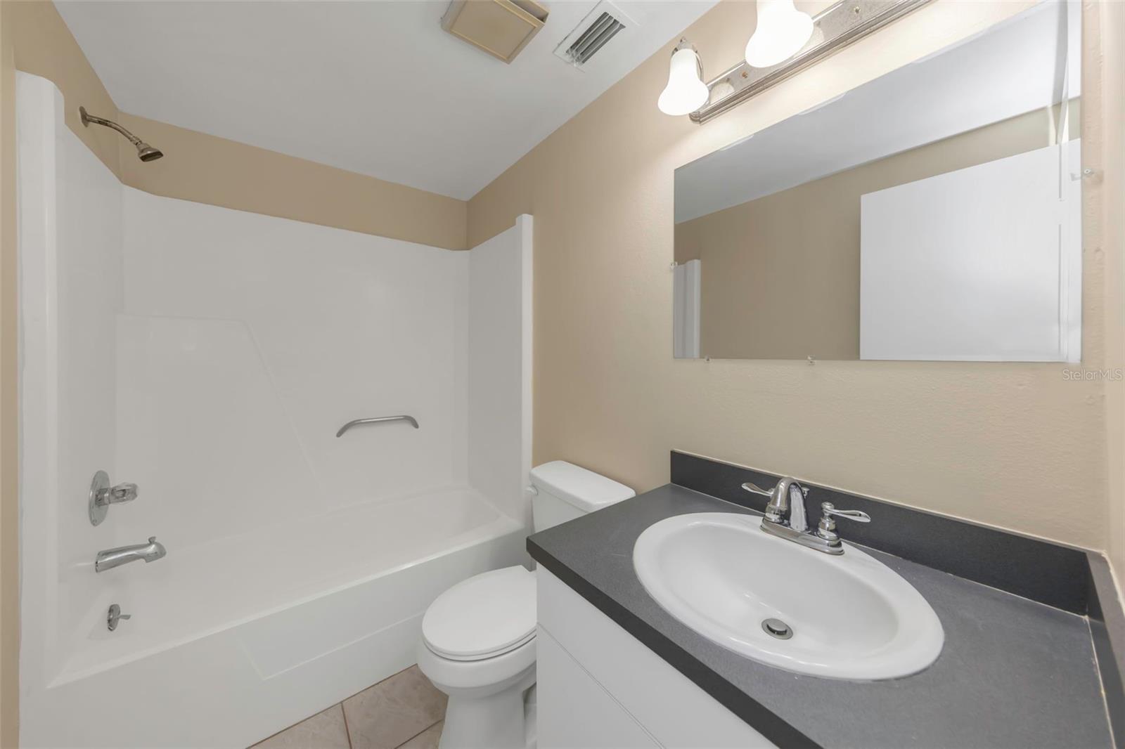 KENNY K SUB UNIT 1 - Residential