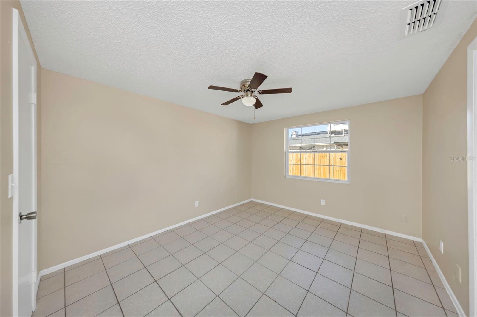 KENNY K SUB UNIT 1 - Residential