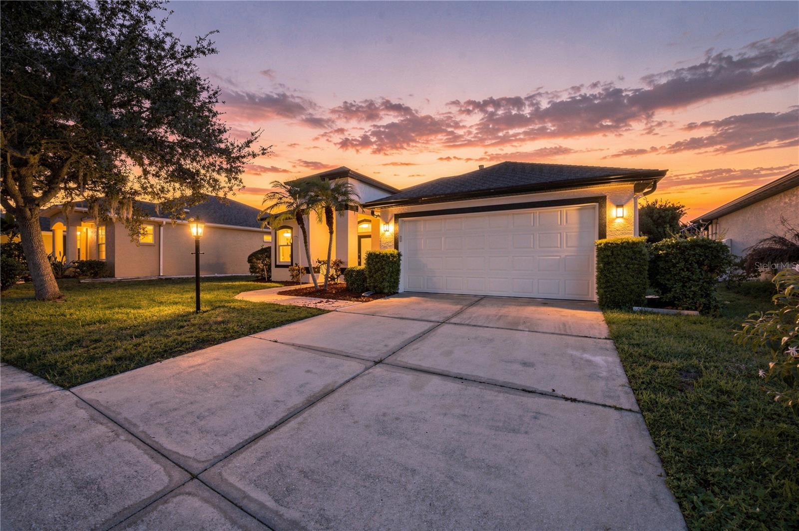 518 HUNTER LANE, BRADENTON, FL, 34212 1 518 HUNTER LANE