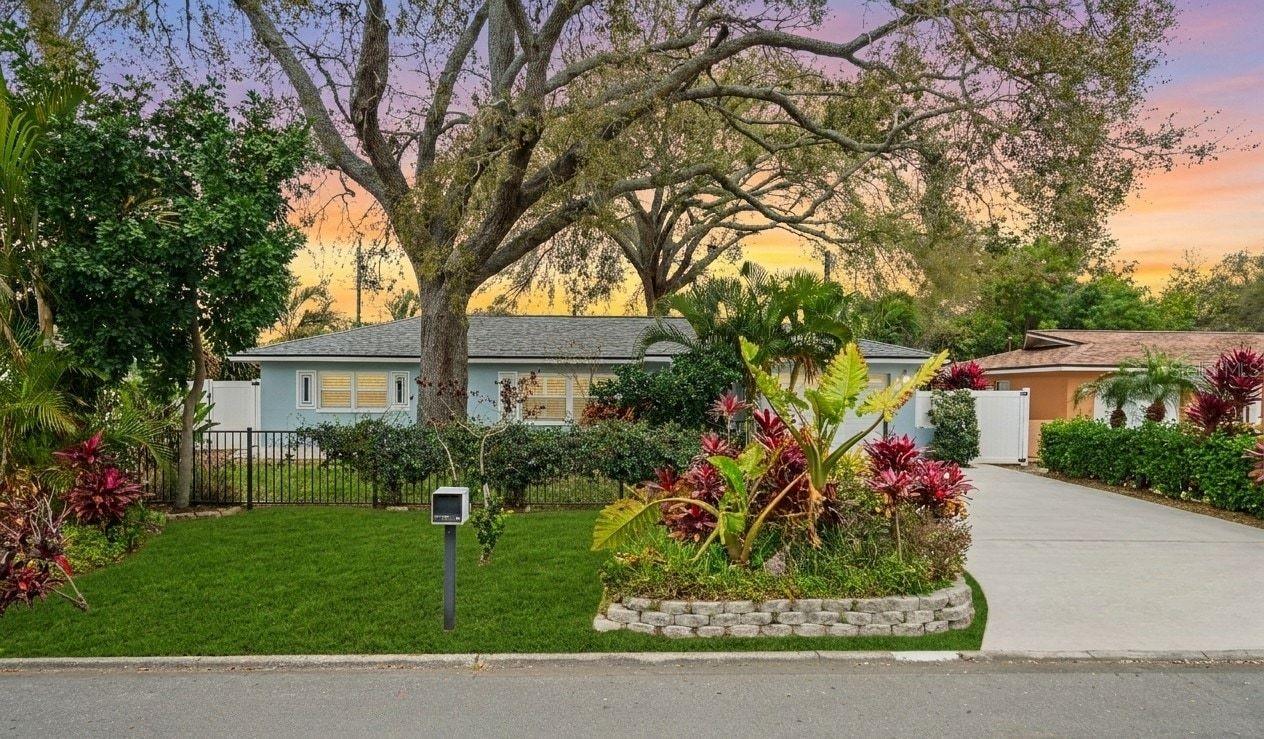 BAY RIDGE ESTATES 1ST ADD - Residential