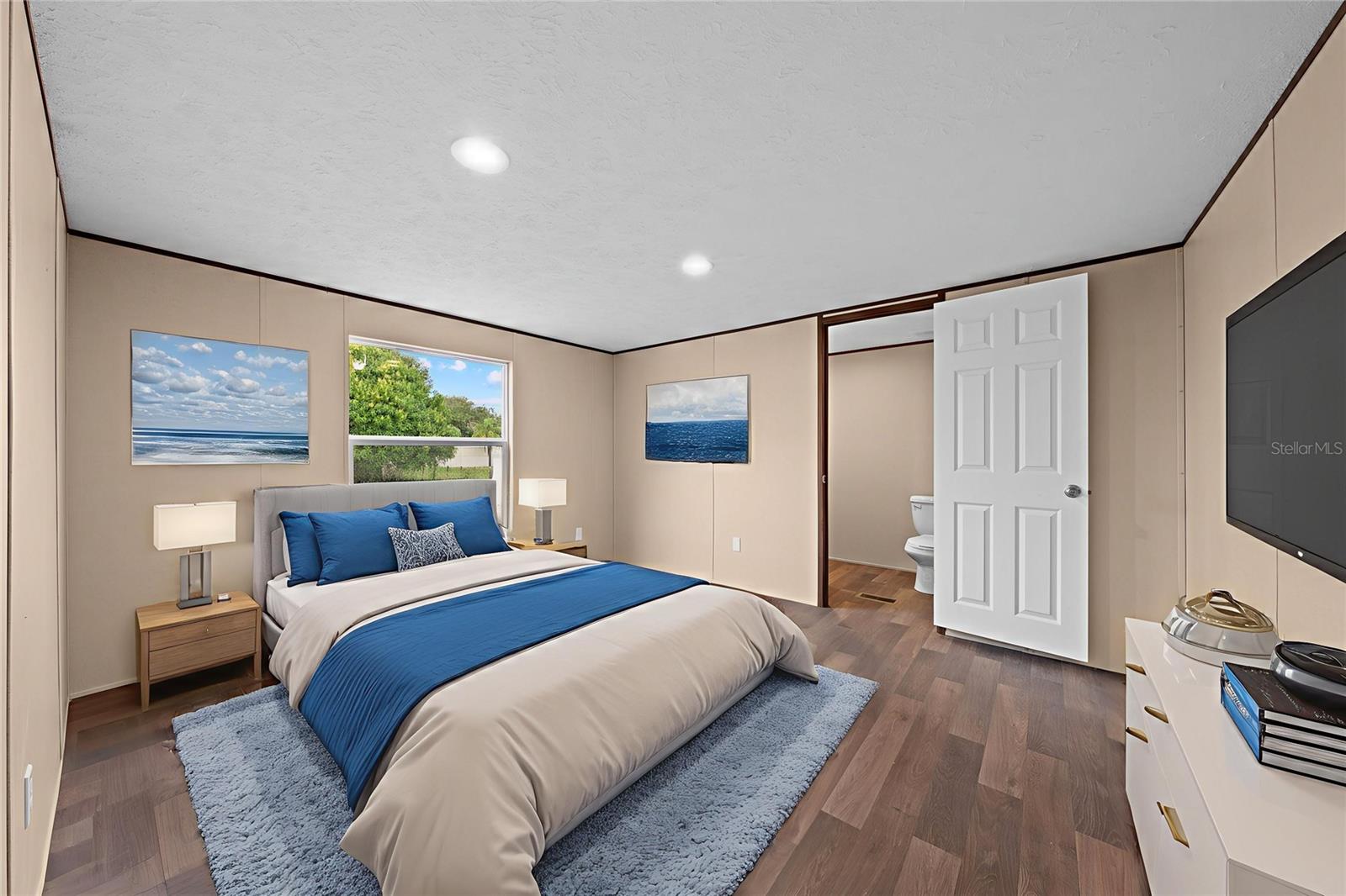 LAKE MARIAN SHORES - Residential