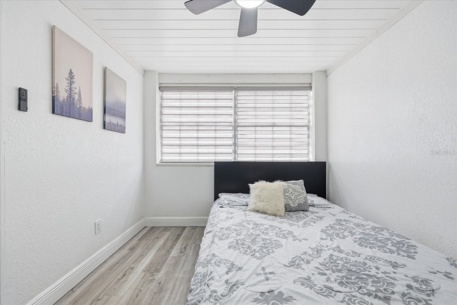 OAK GROVE SUB UNIT 1 - Residential Lease