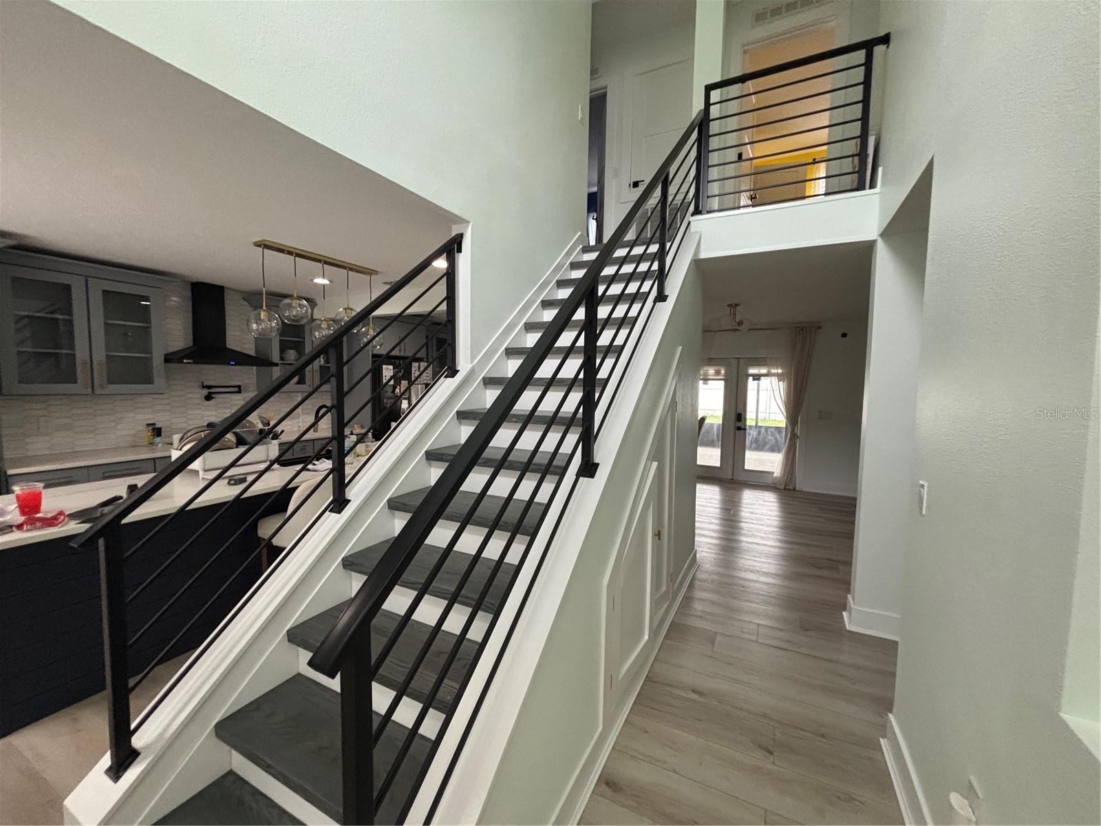 CORNER LAKES - Residential