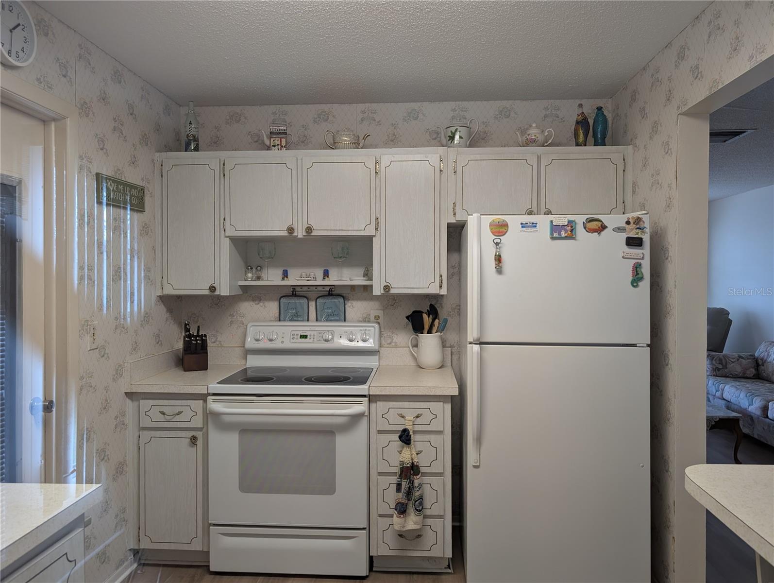 MAINLANDS OF TAMARAC BY THE GULF UNIT 1-C CONDO - Residential Lease