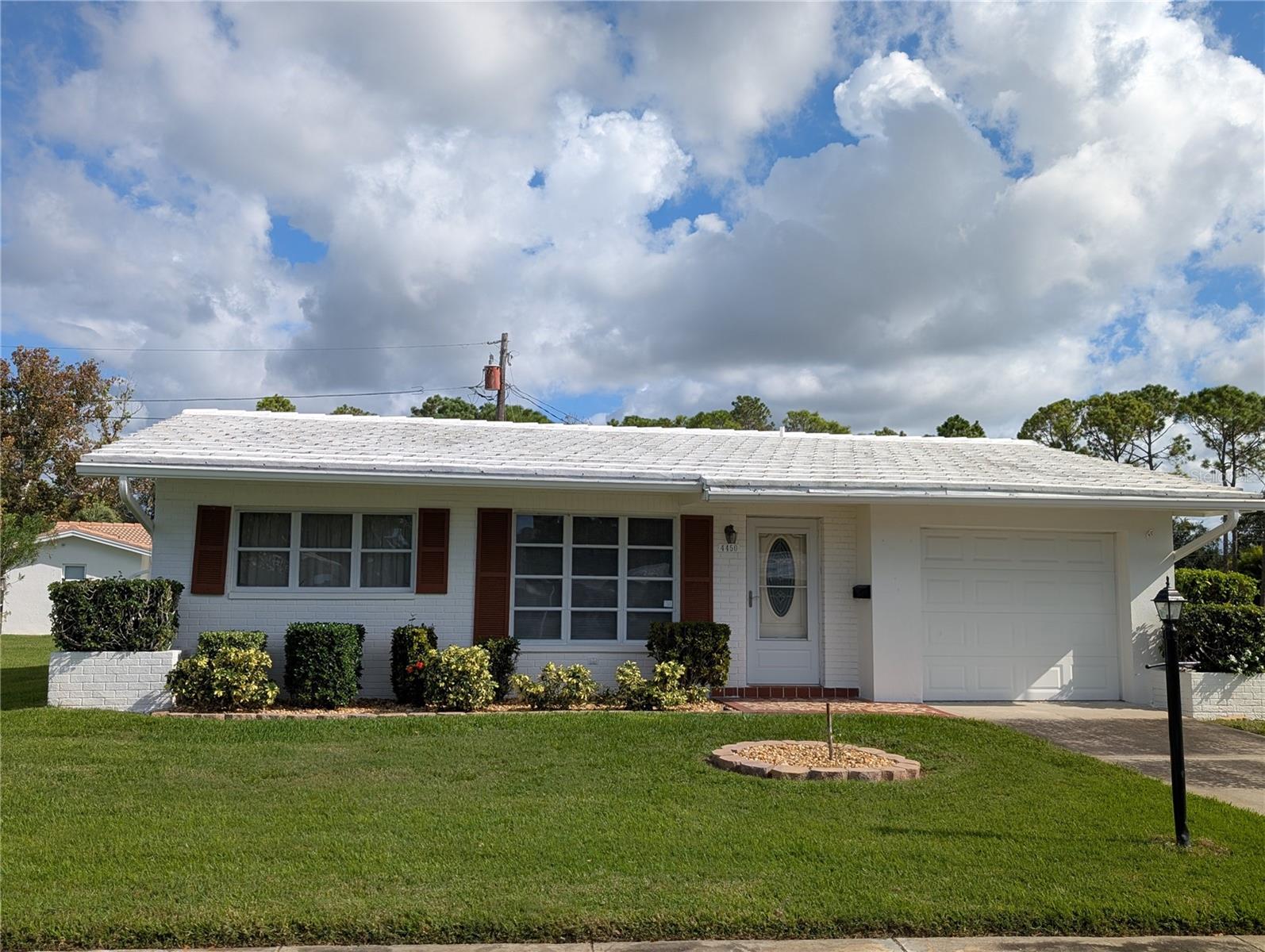 MAINLANDS OF TAMARAC BY THE GULF UNIT 1-C CONDO - Residential Lease