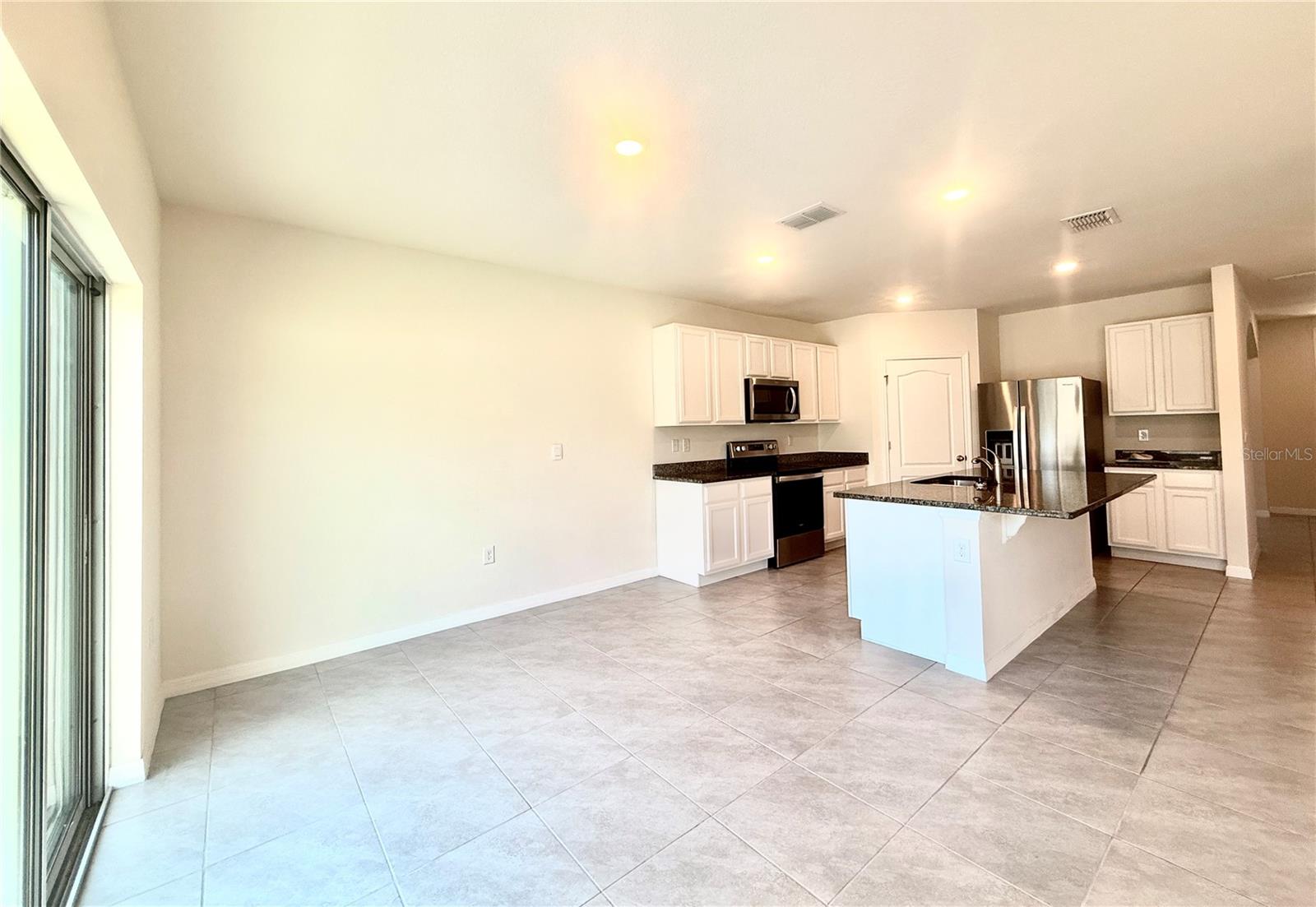 GLENWOOD PH 2 PB 30 PGS 36-38 LOT 117 - Residential Lease