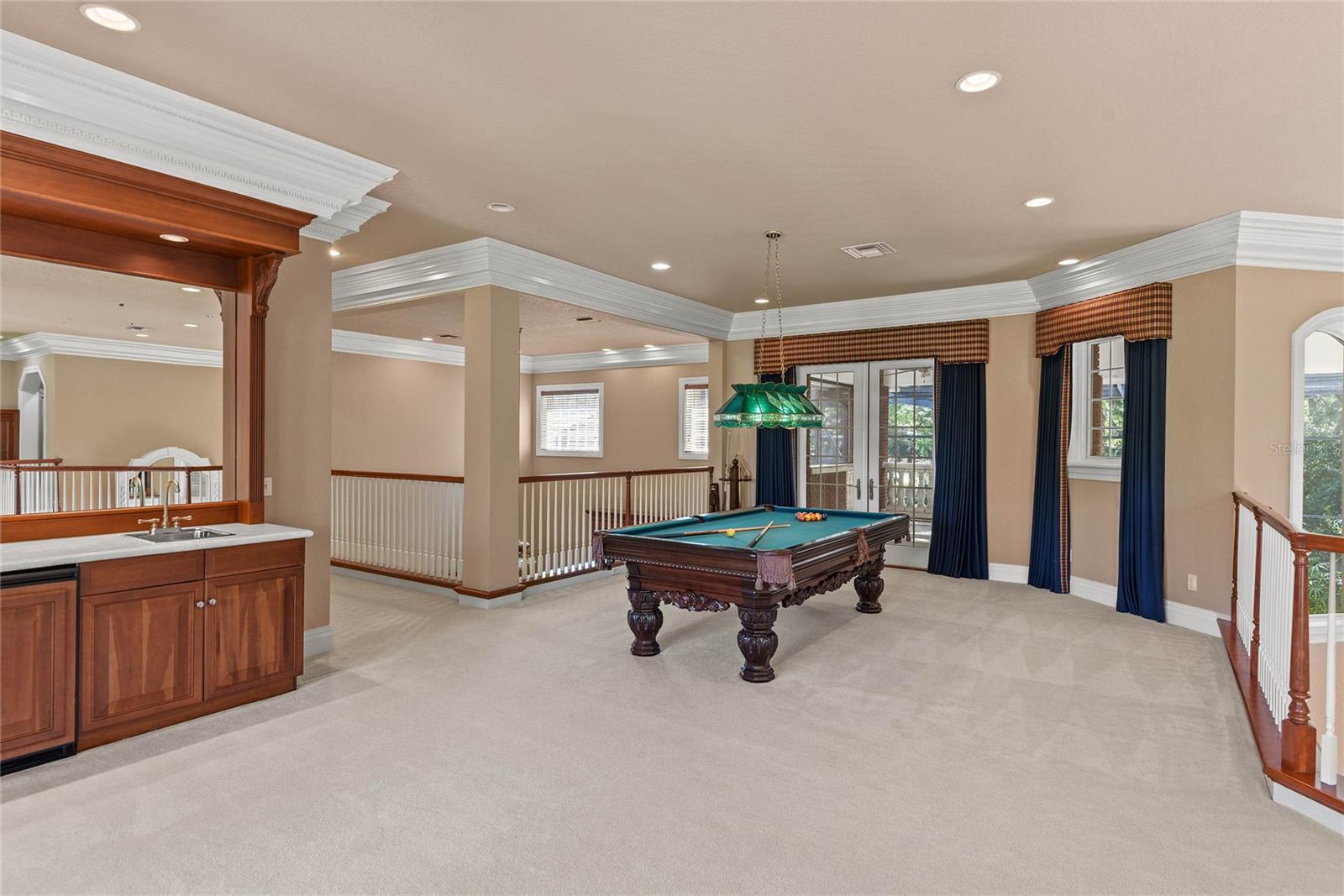 SUNSET BAY - Residential