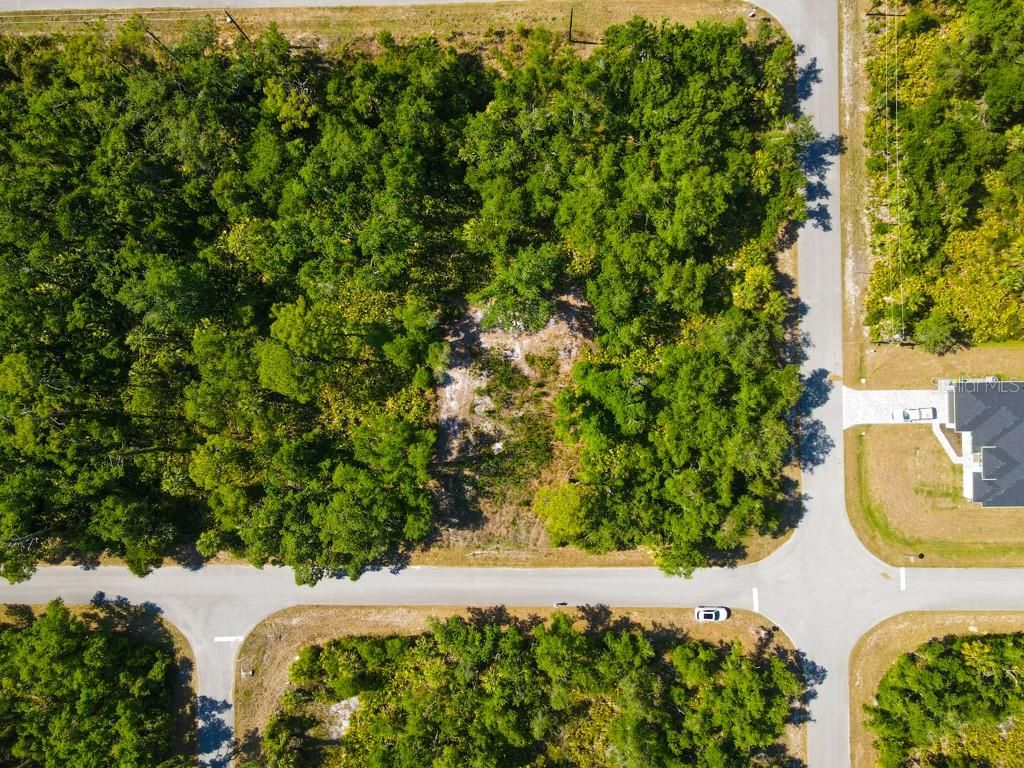 Photo of 13406 Doubleday Avenue, Port Charlotte, FL 33953 (MLS # C7509866)