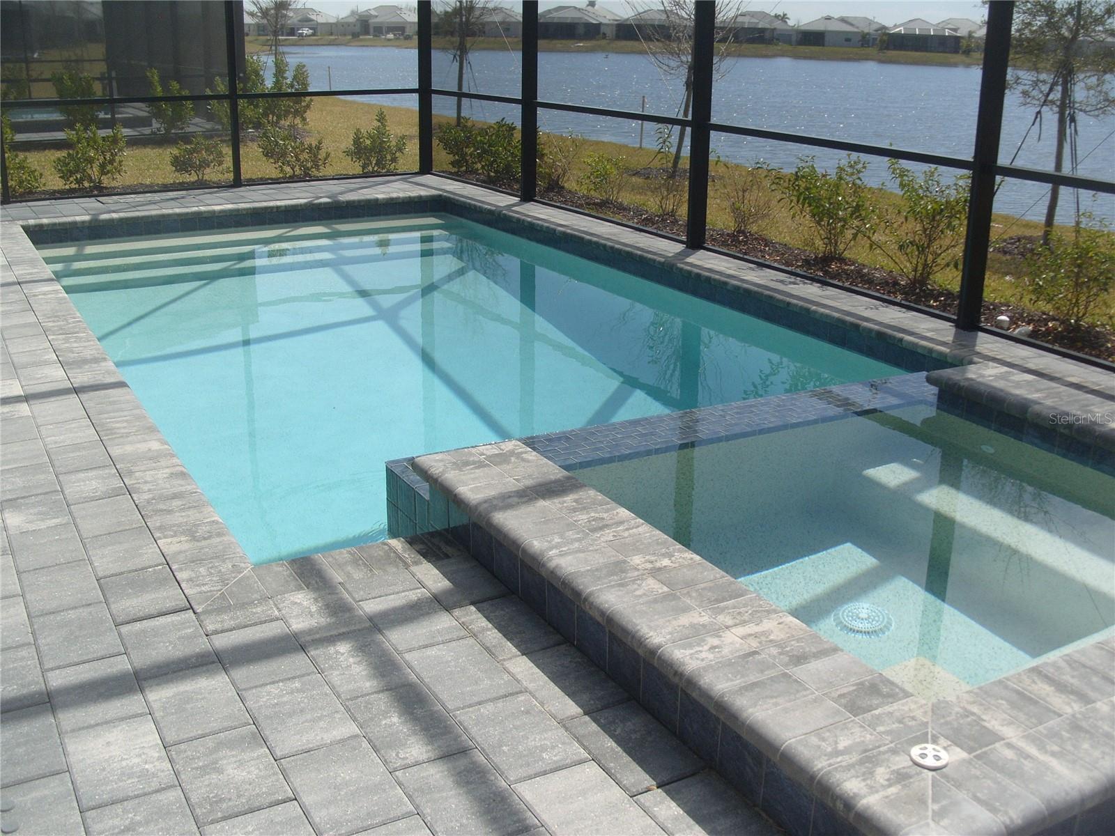 HARBOR EAST - Residential