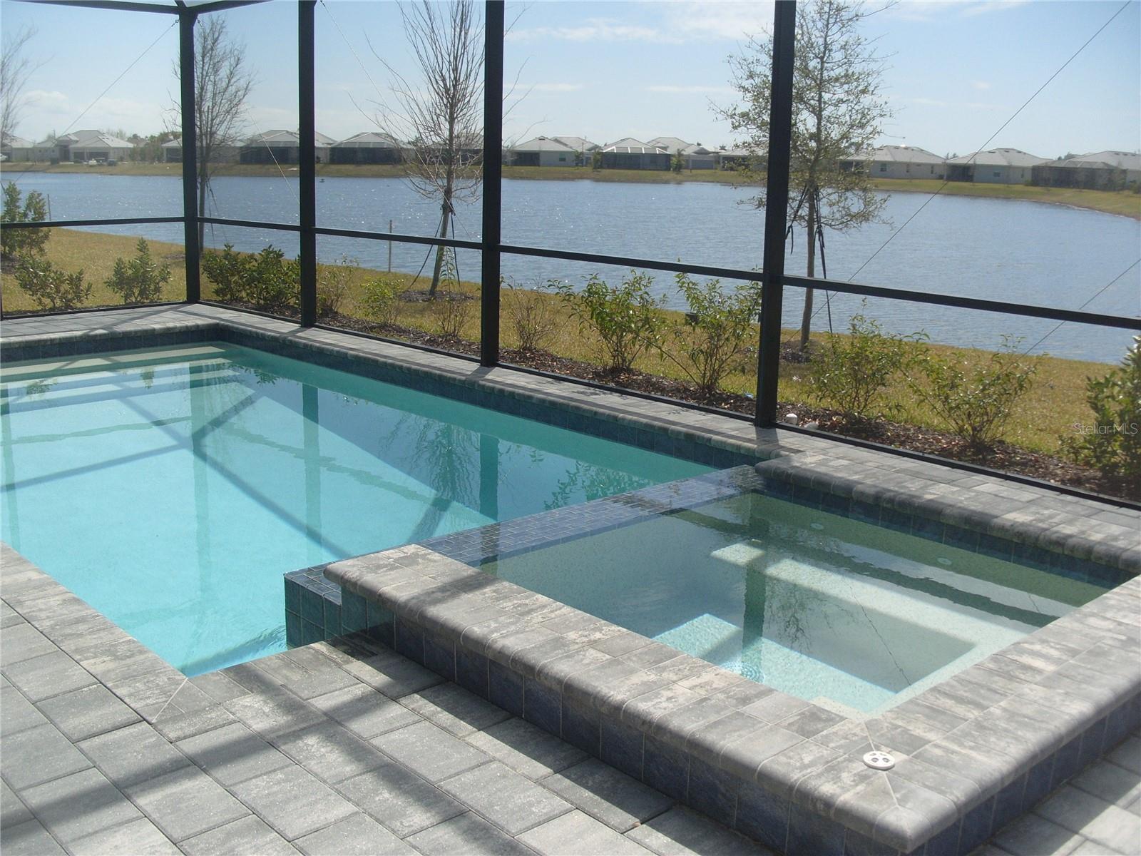 HARBOR EAST - Residential