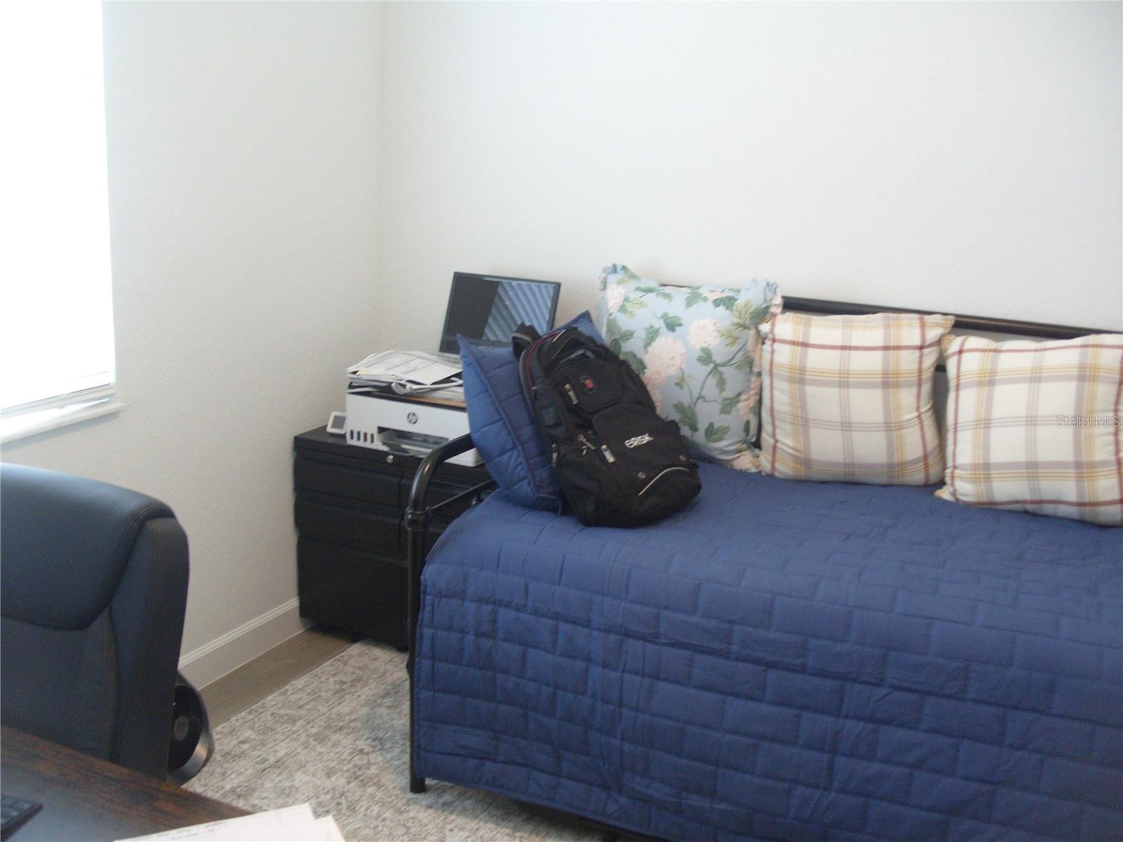 HARBOR EAST - Residential