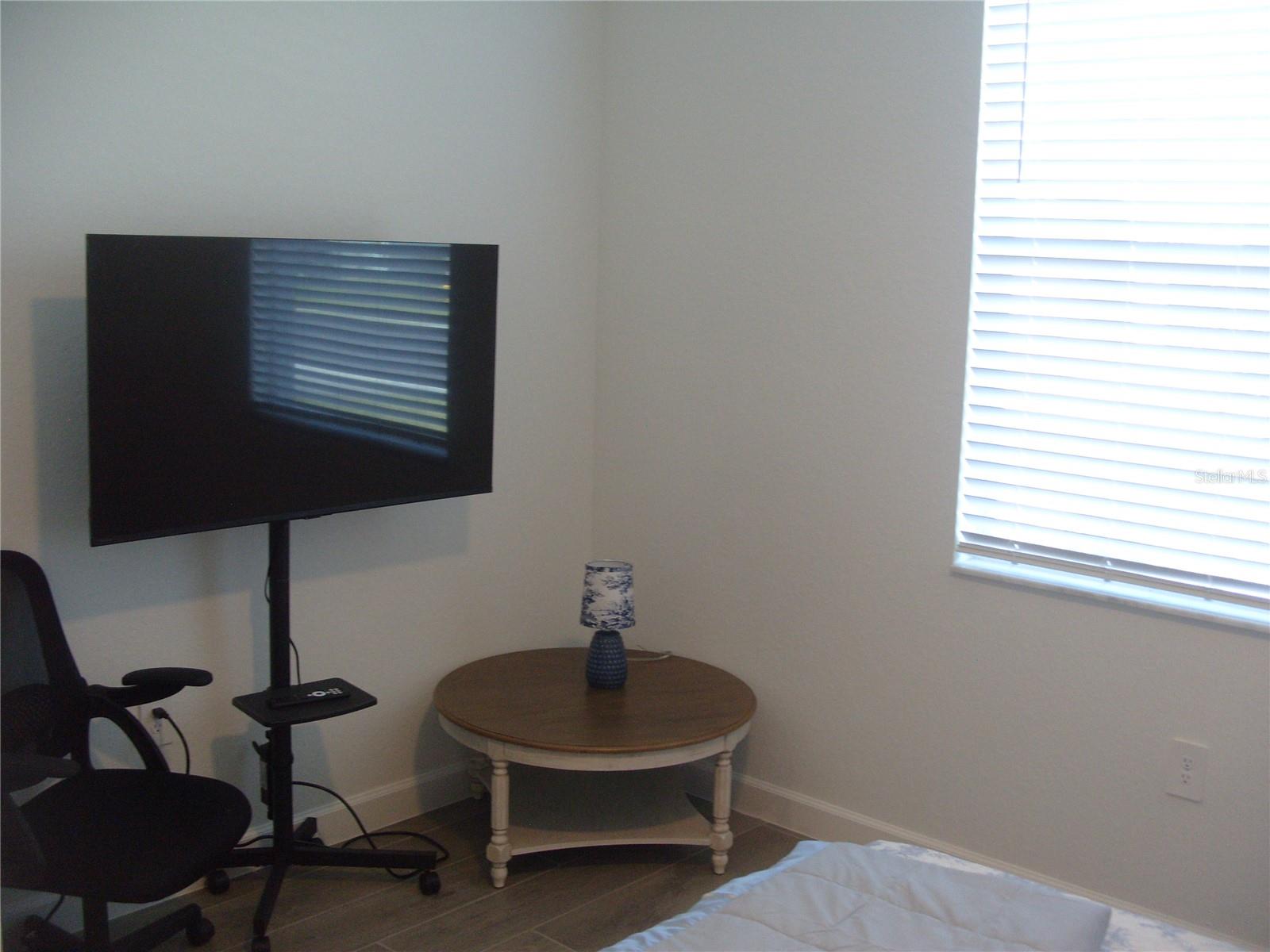 HARBOR EAST - Residential