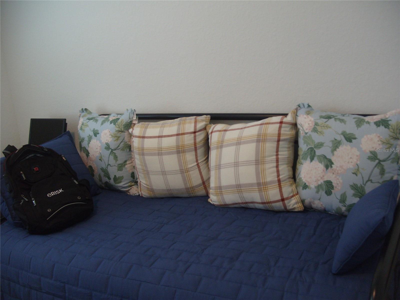 HARBOR EAST - Residential