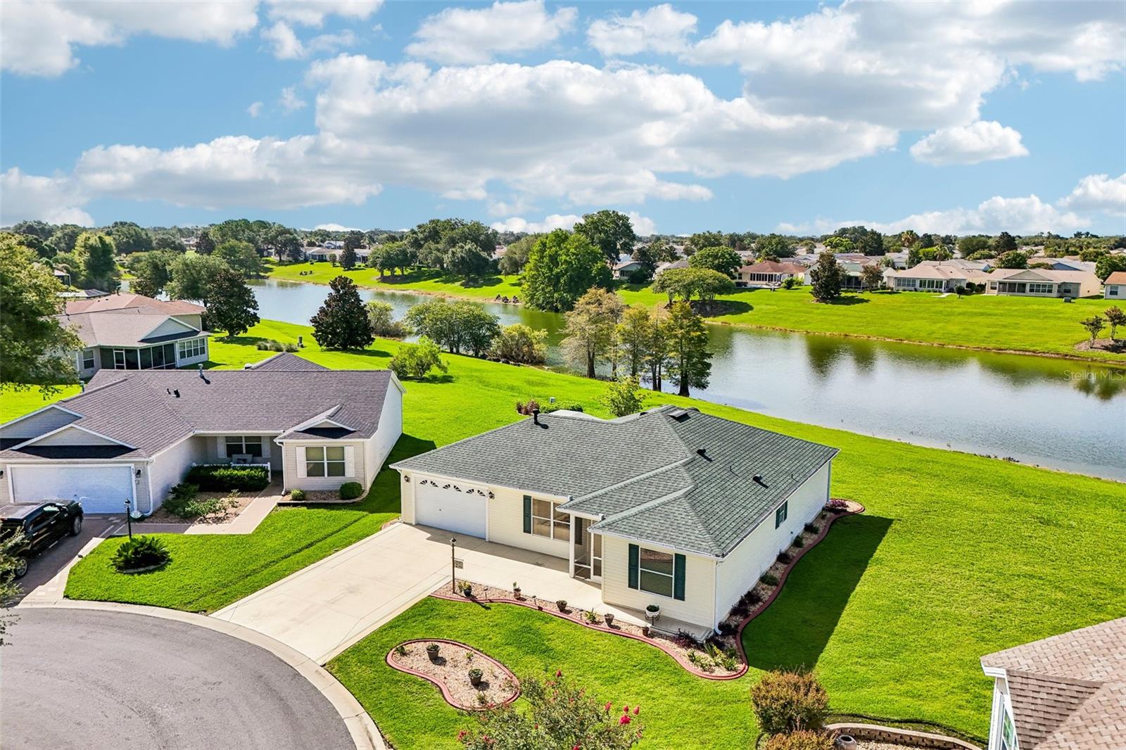 917 EASTMONT COURT