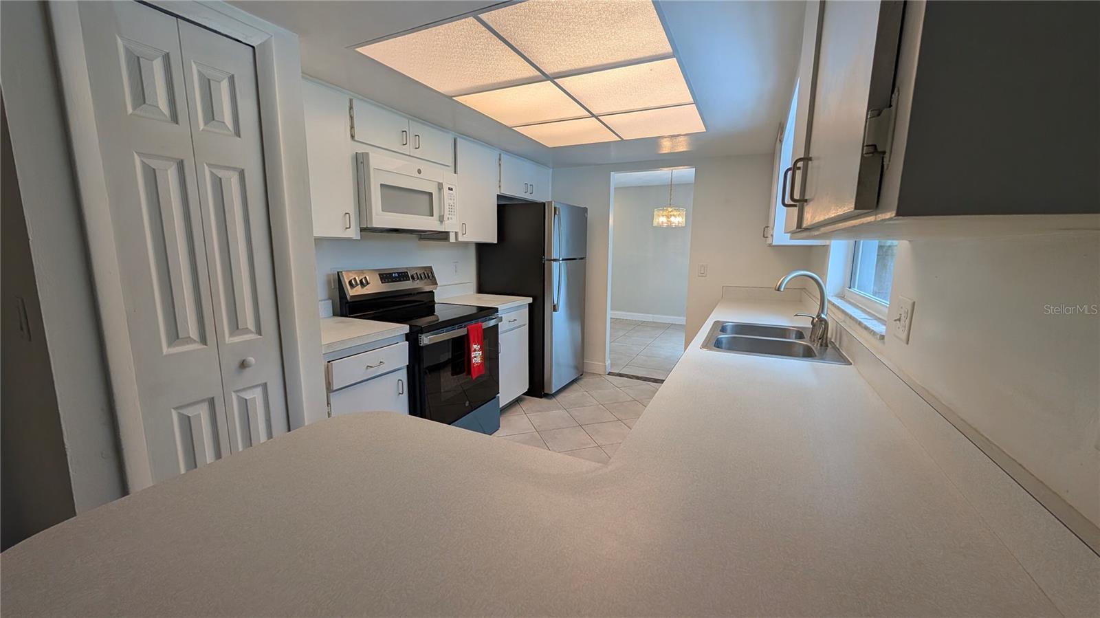 SPRING OAKS UNIT 2 - Residential Lease