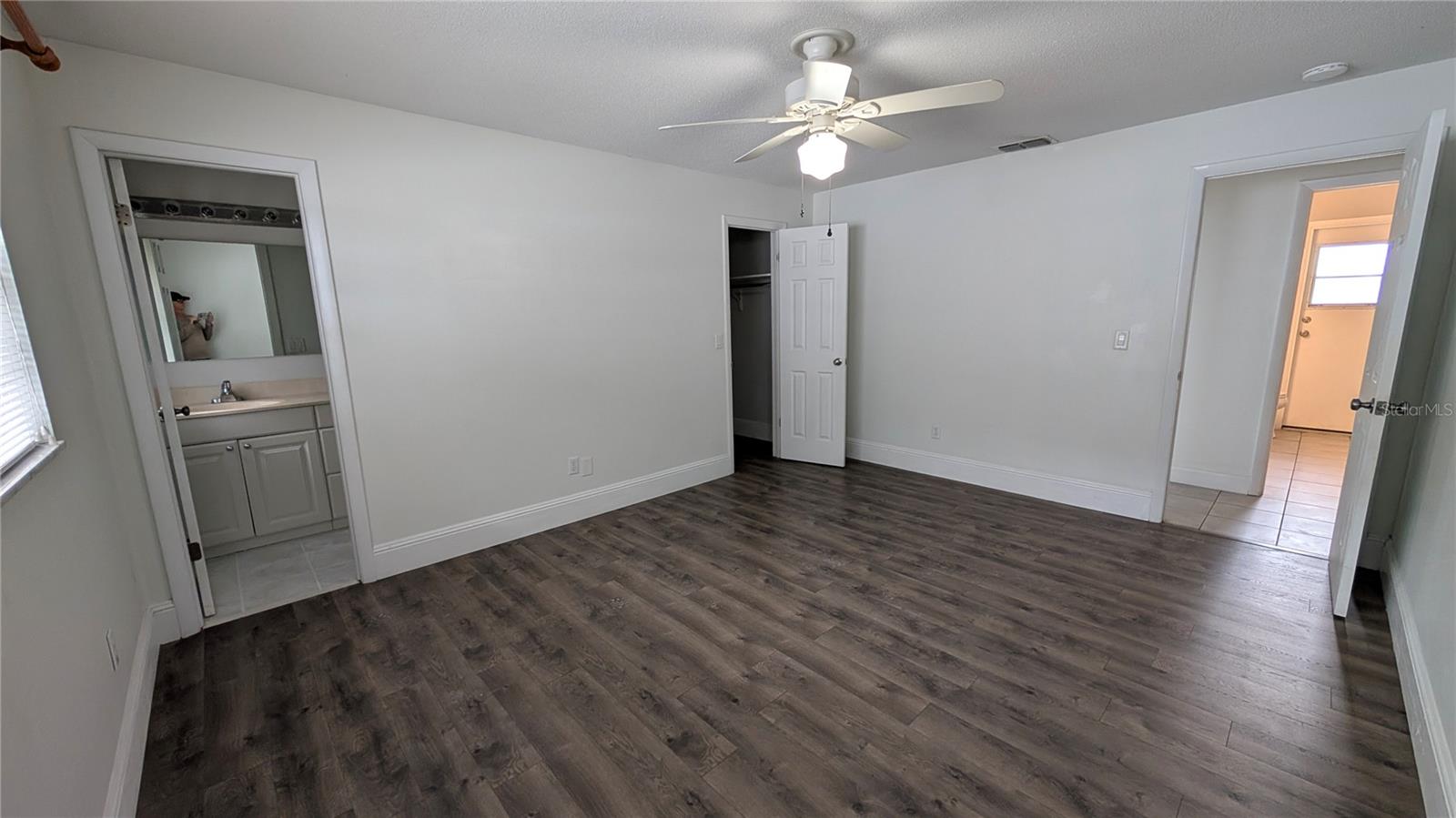 SPRING OAKS UNIT 2 - Residential Lease