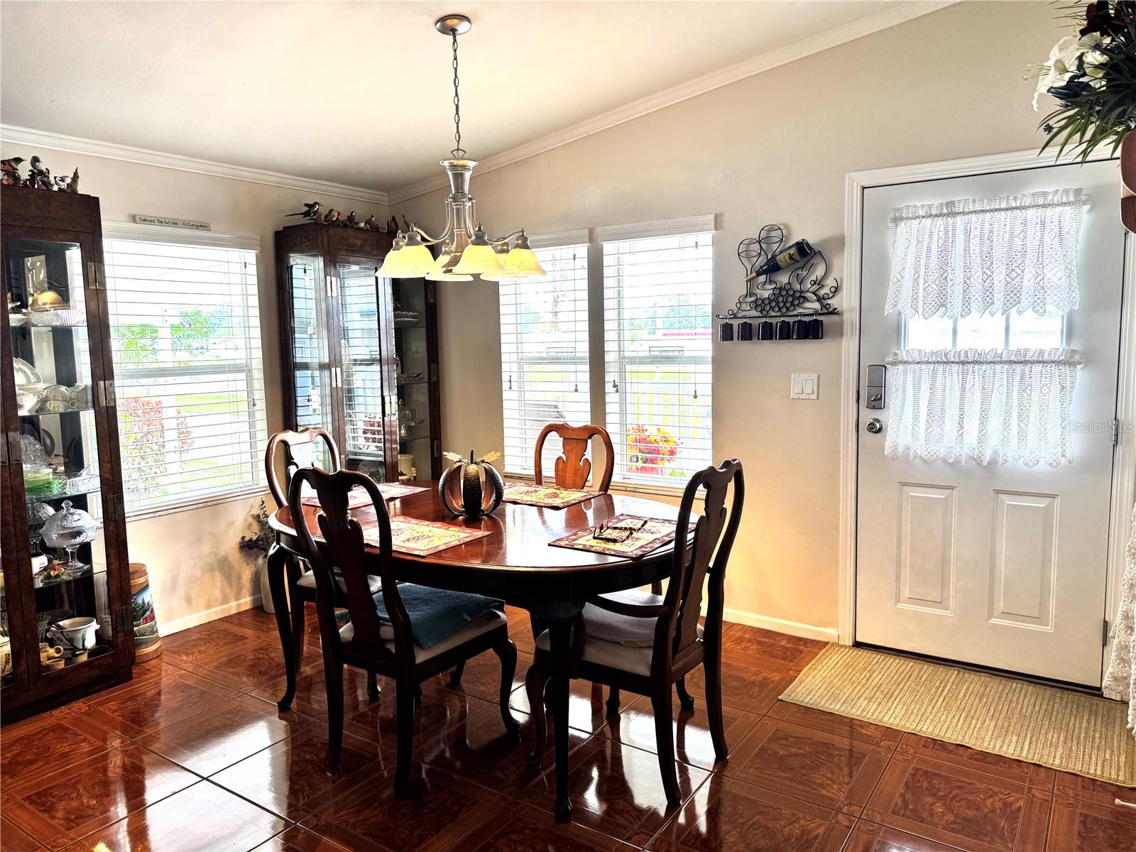 SKYWAY VILLAGE ESTATES CO-OP - Residential