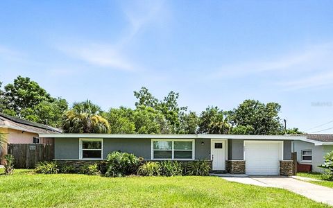 Photo of 657 Laura Lane, Dunedin, FL 34698 (MLS # TB8409793)