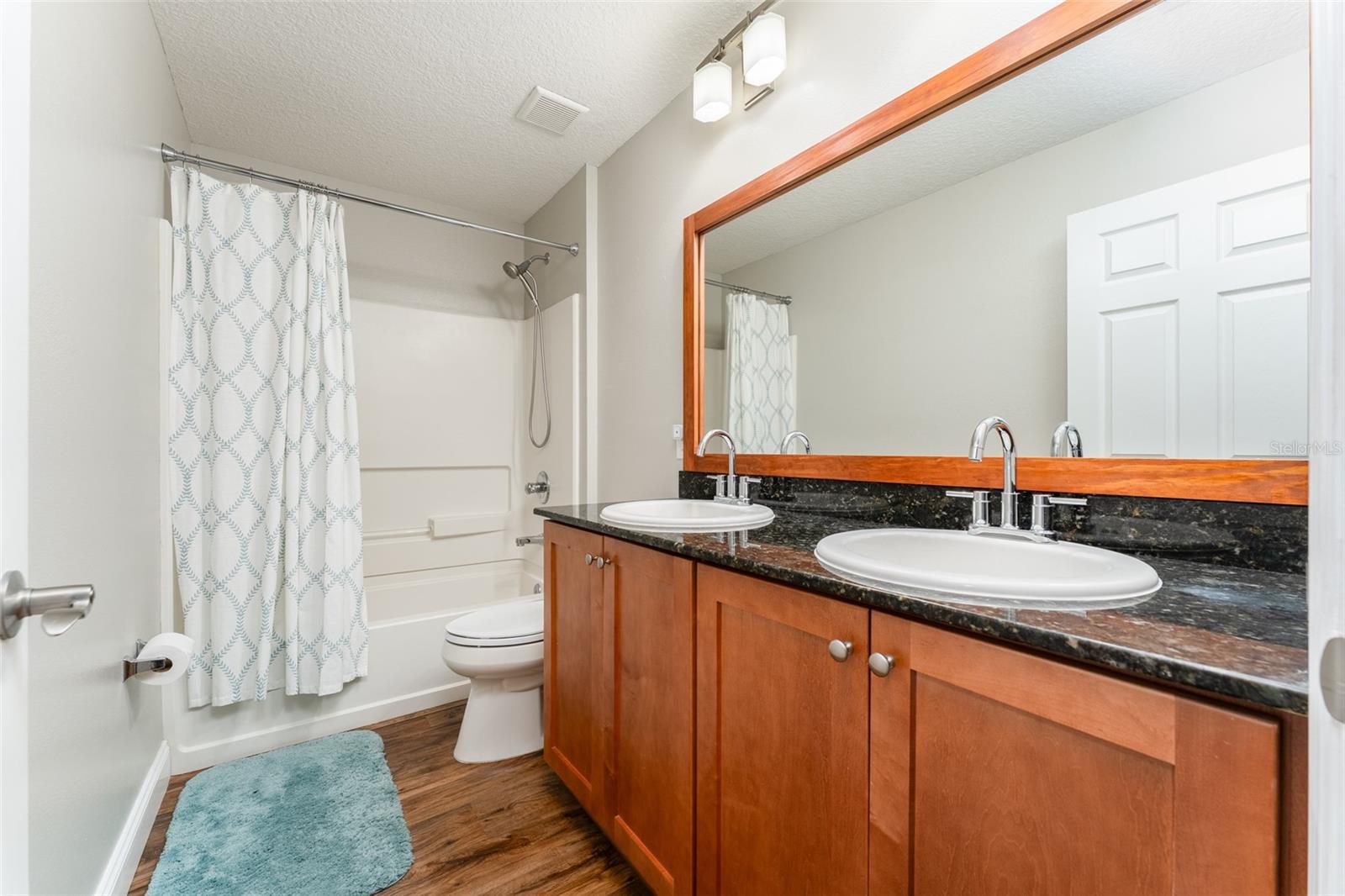 HARBOUR ISLES PH 1 - Residential