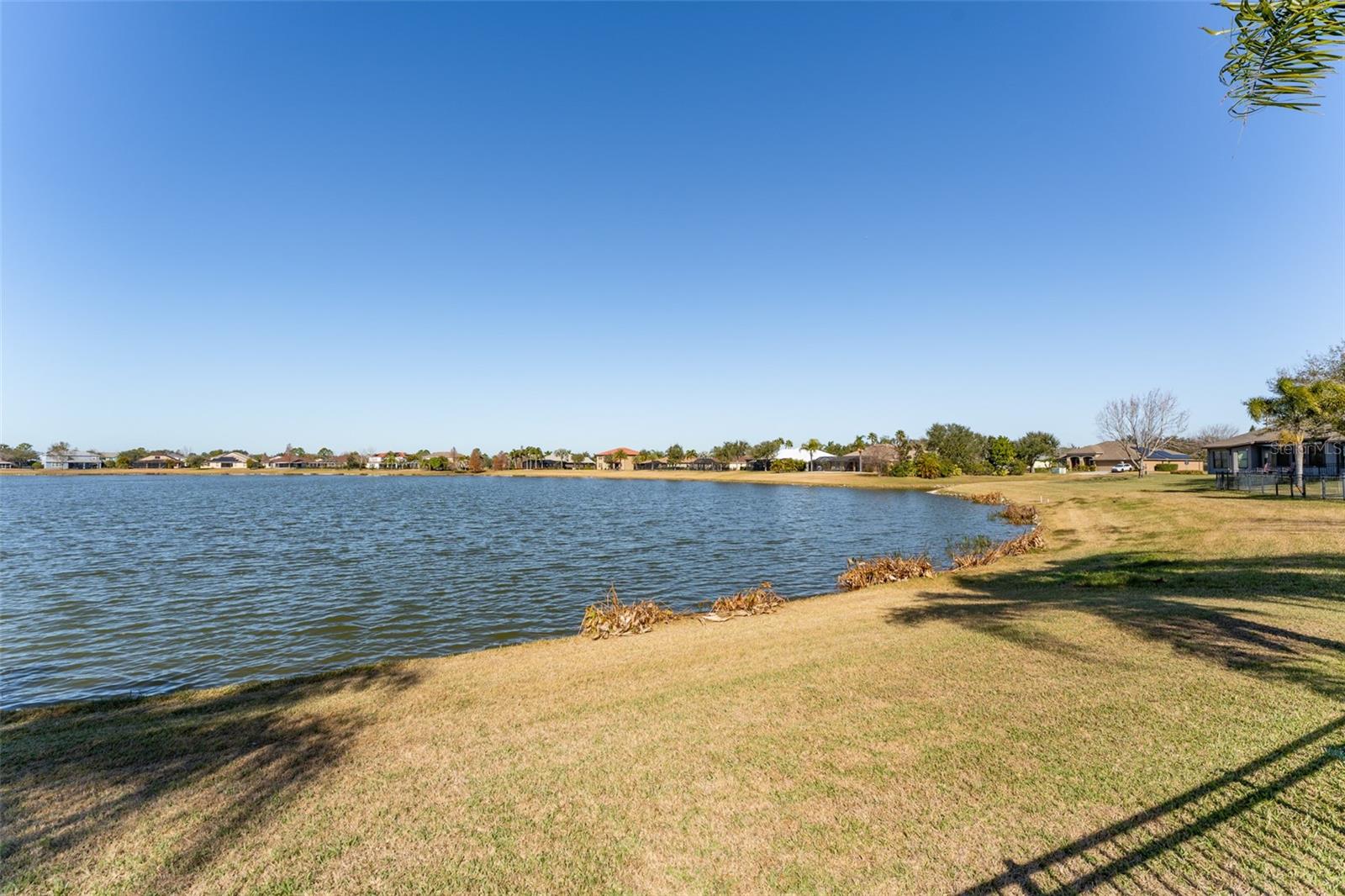 HARBOUR ISLES PH 1 - Residential