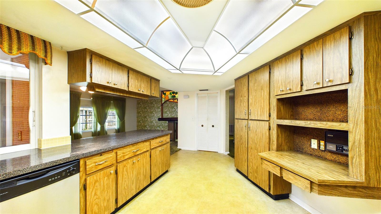 TEMPLE TERRACE ESTATES REP - Residential