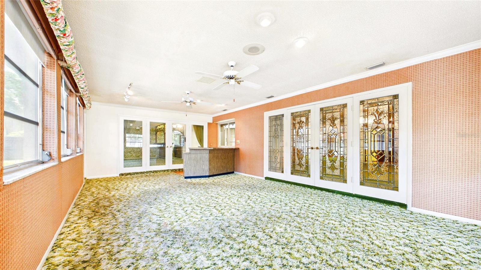 TEMPLE TERRACE ESTATES REP - Residential